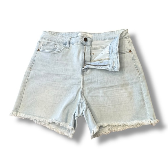 Judy Blue High Waist Bleach Cut Denim Shorts Raw Hem JB150073 Women’s Size L - Picture 9 of 11